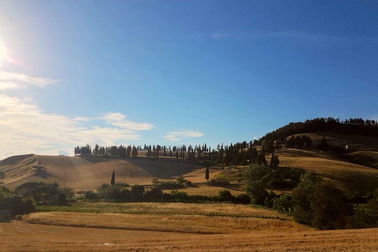 Agriturismo Podere Molino Peccioli Luaran gambar