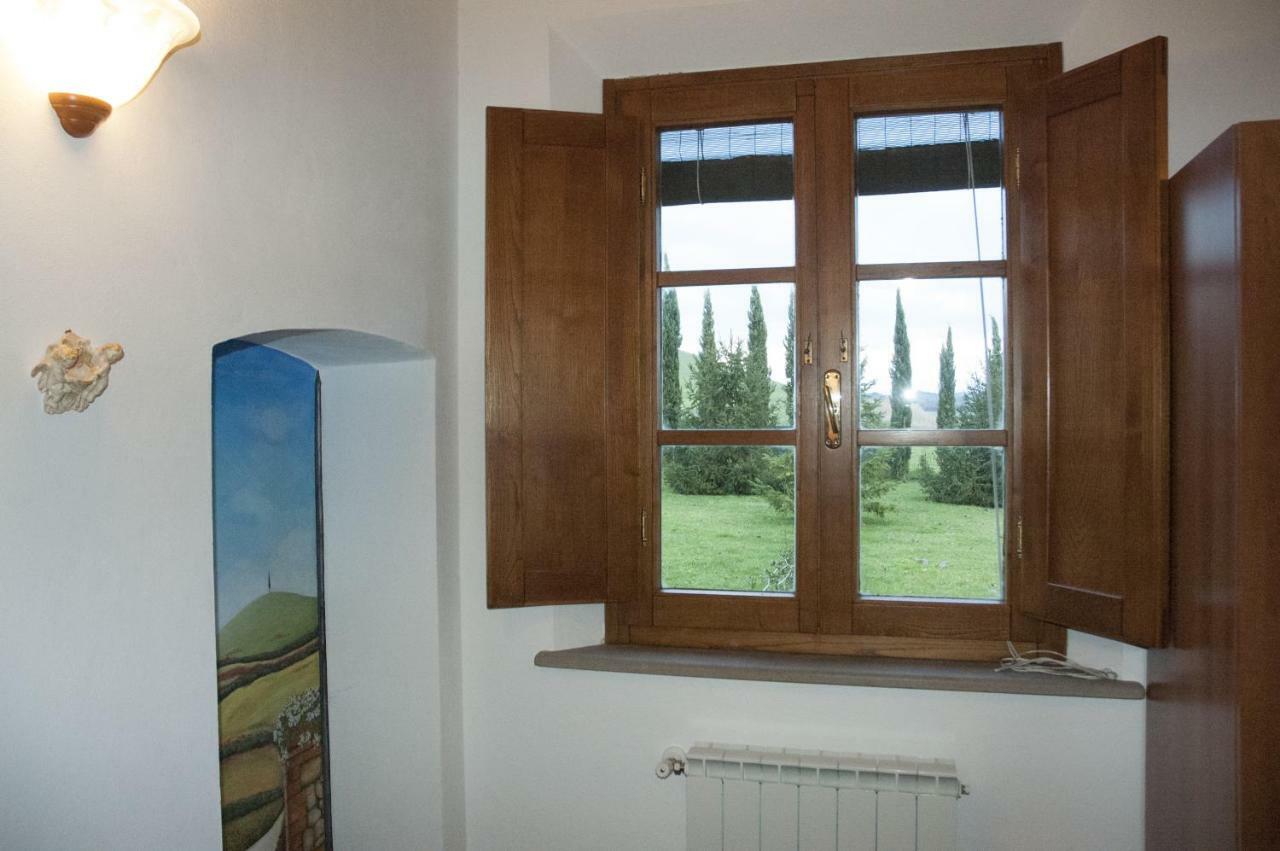 Agriturismo Podere Molino Peccioli Luaran gambar