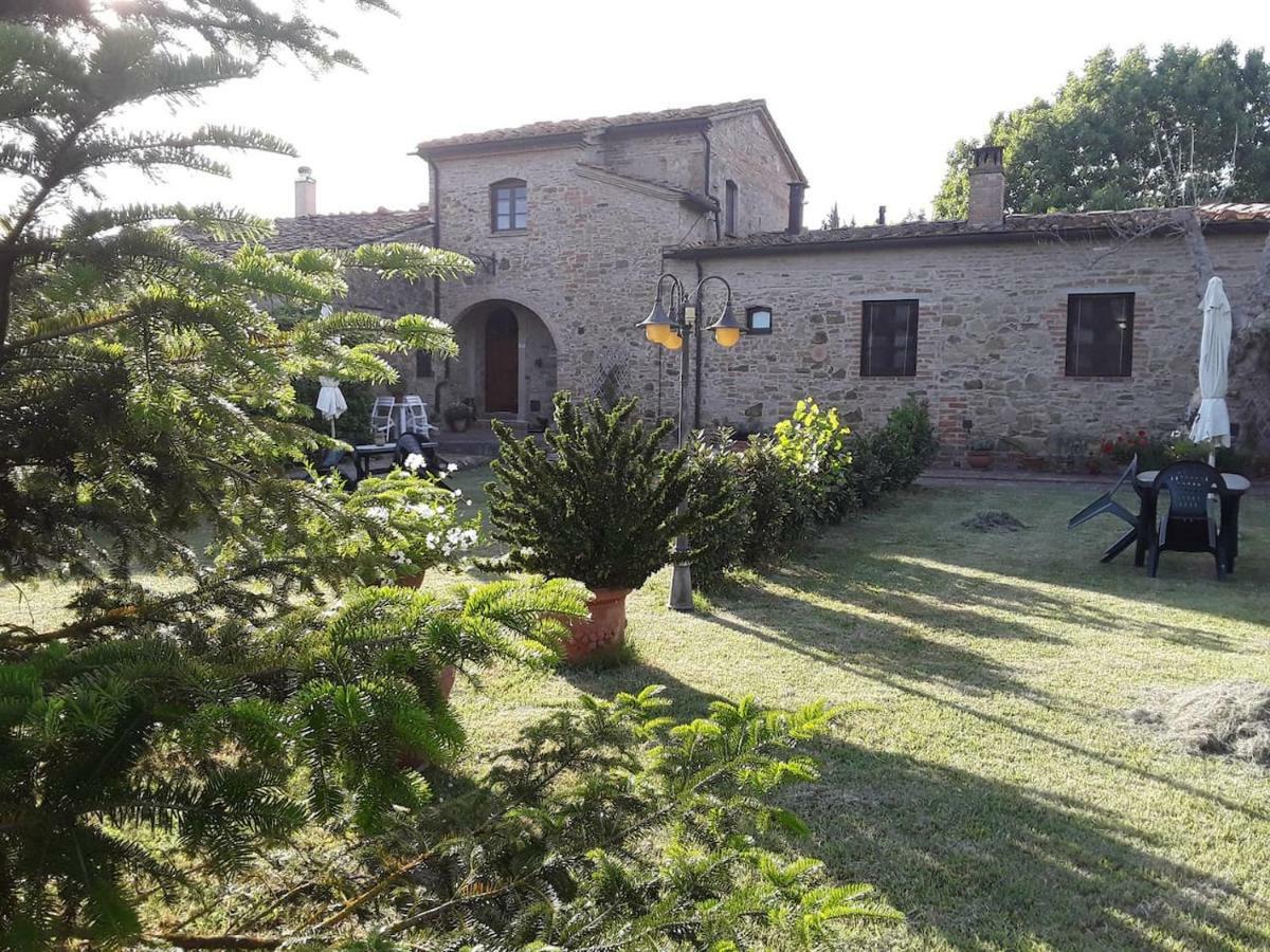 Agriturismo Podere Molino Peccioli Luaran gambar