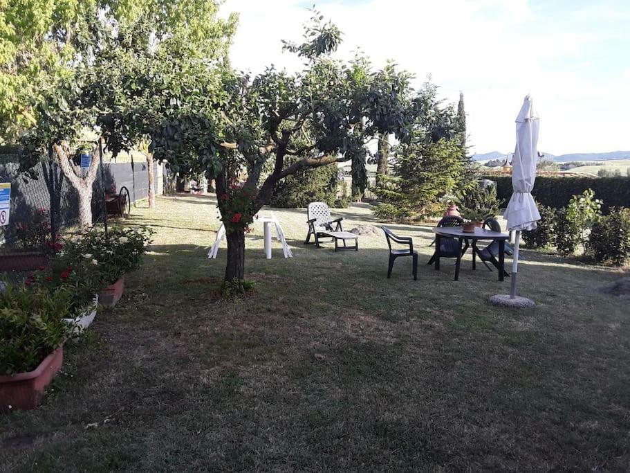 Agriturismo Podere Molino Peccioli Luaran gambar