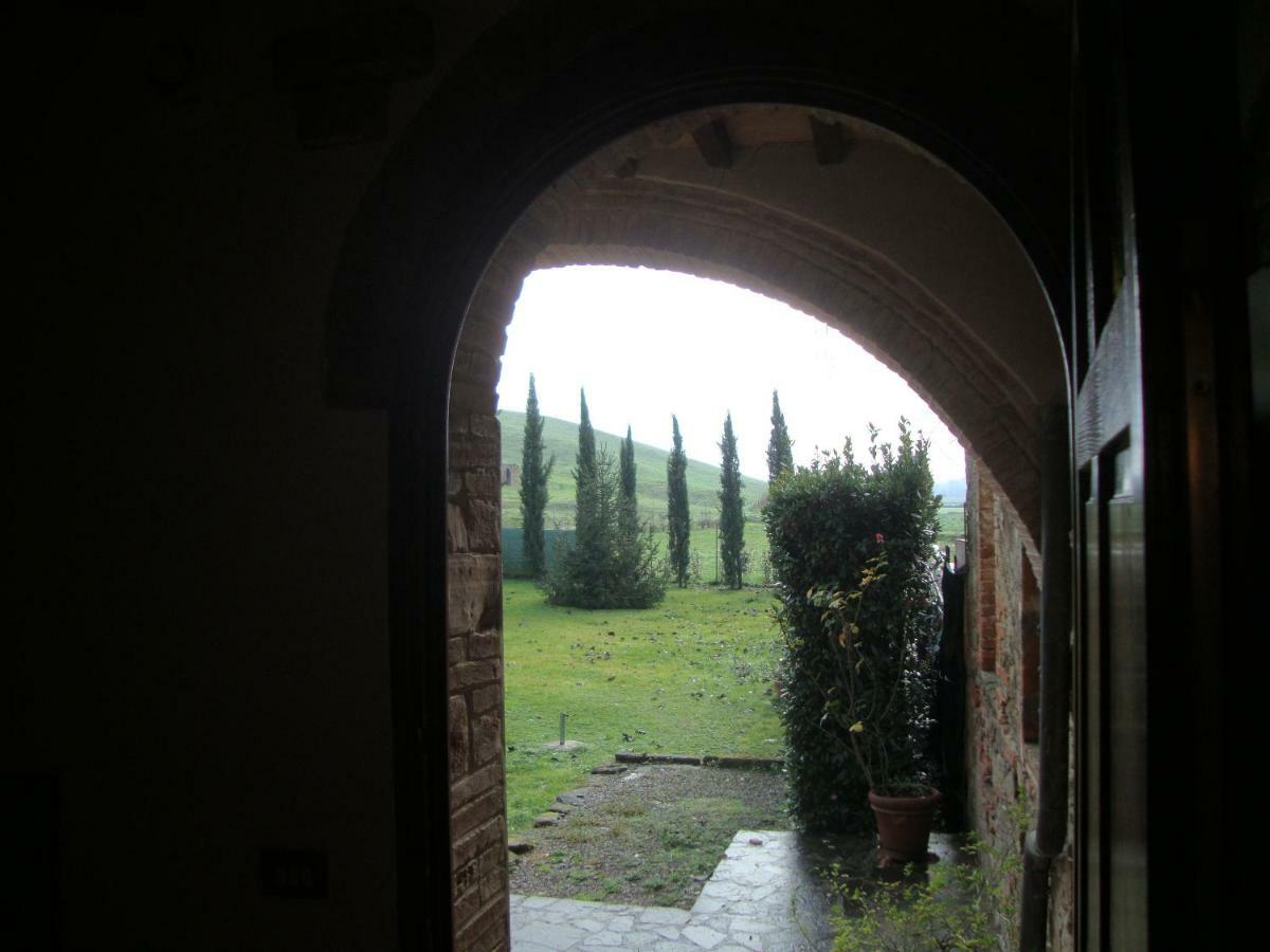 Agriturismo Podere Molino Peccioli Luaran gambar